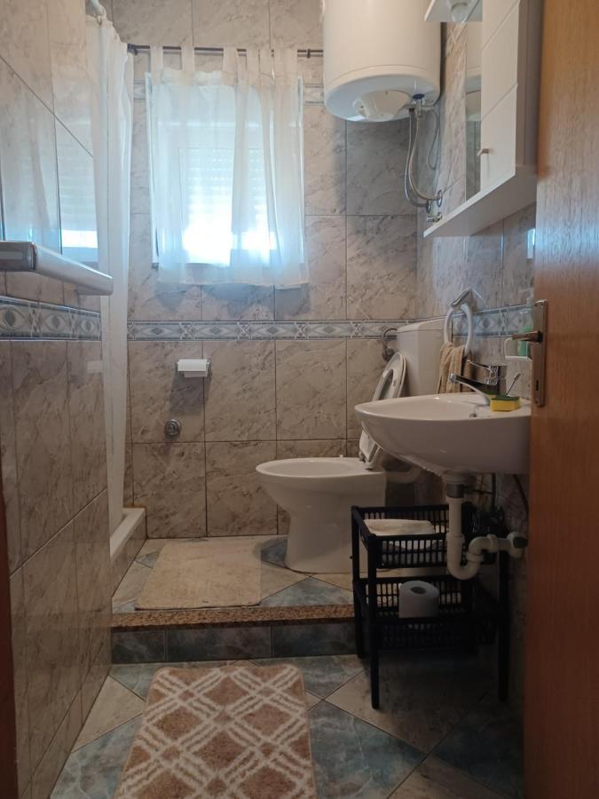 Apartman Antonio Apartamento Bibinje Exterior foto